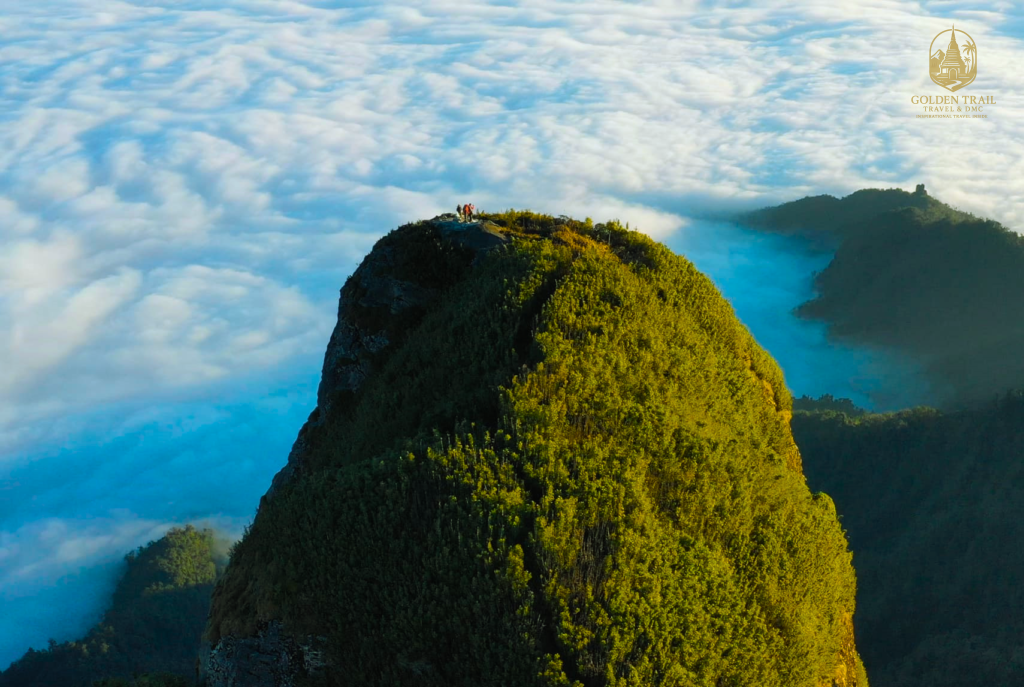 Ngu Chi Son Trek: 2-Day Challenge to the "Five Finger" Peak